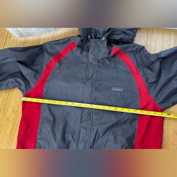 COLEMAN Lightweight Waterproof Rain Hooded-Jacket Coat Size L - Picture 8 of 10